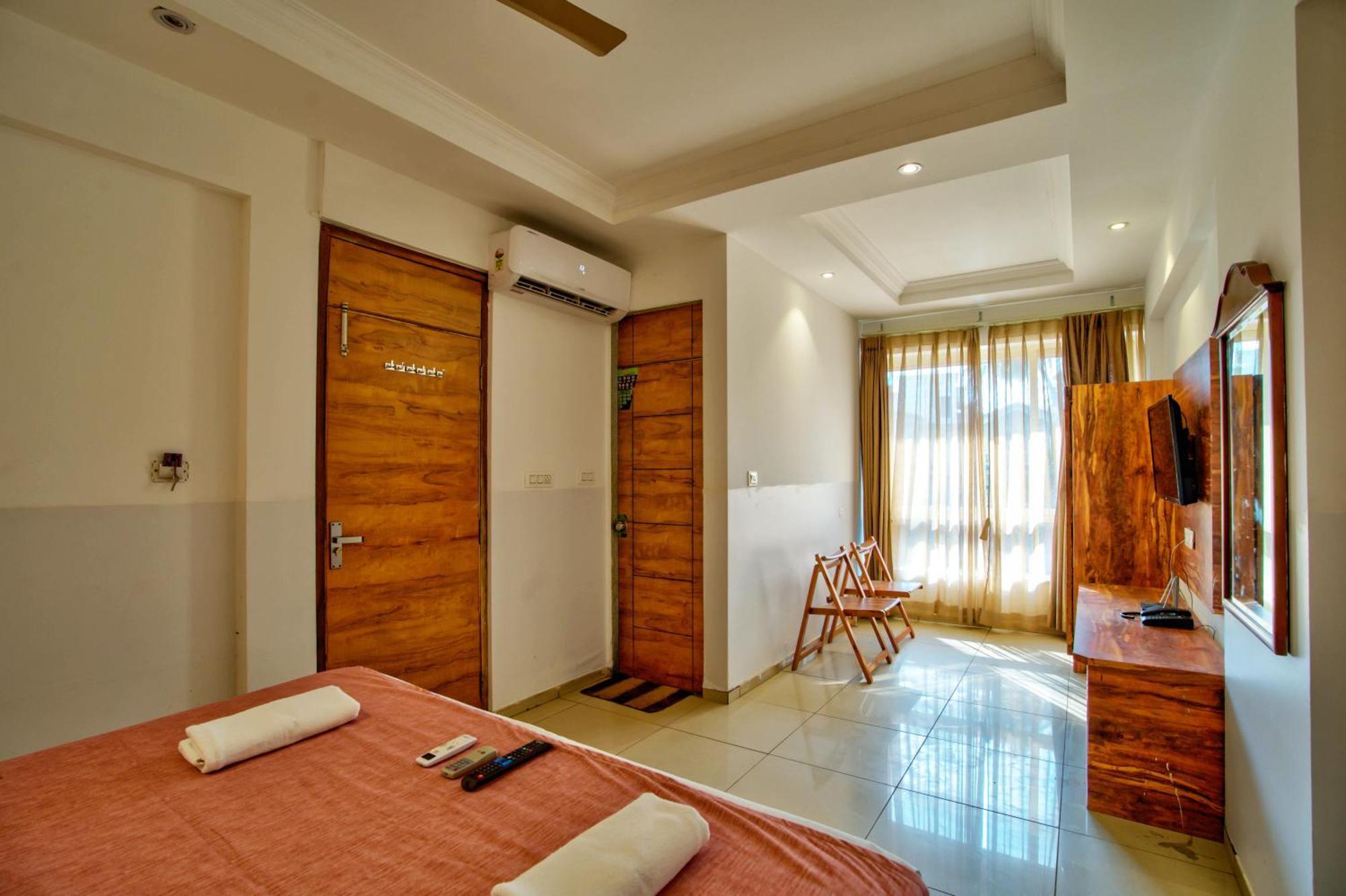 Hotel Sea Sapphire ,كالانغيُت المظهر الخارجي الصورة