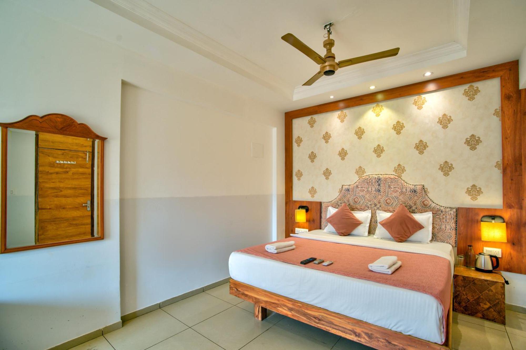 Hotel Sea Sapphire ,كالانغيُت المظهر الخارجي الصورة